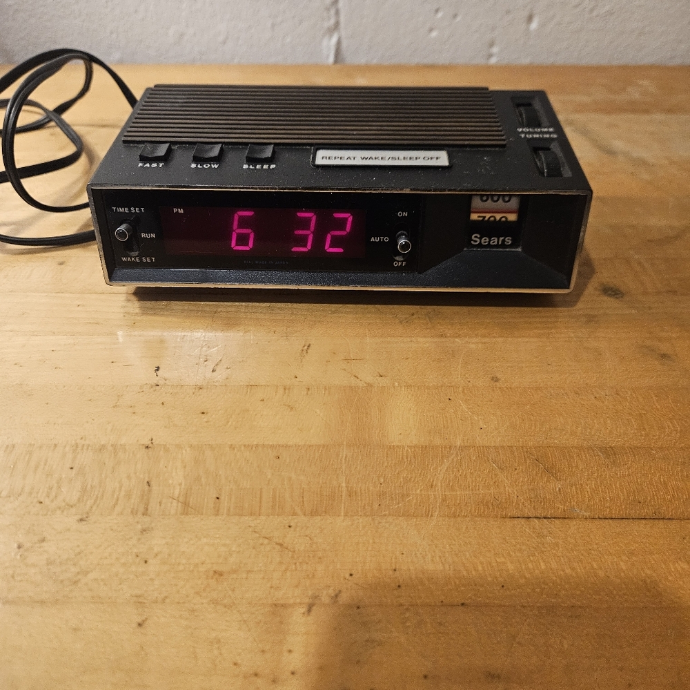 Sears Digital Alarm Clock AM Radio Dial Model 317.23710 700 TESTED&WORKS